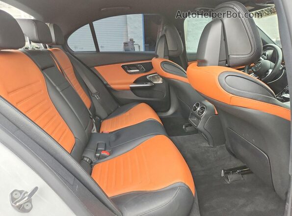W1KAF8HB4PR122914 2023 MERCEDES-BENZ C Белый Вид задних сидений