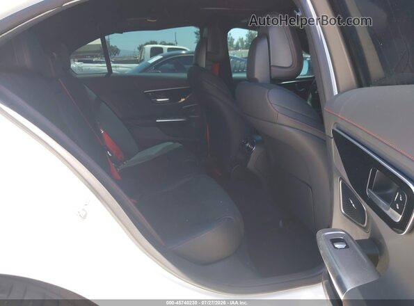 W1KAF8HB6TR309520 2026 MERCEDES-BENZ AMG C 43 White Vista de la etiqueta del VIN