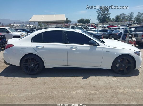W1KAF8HB6TR309520 2026 MERCEDES-BENZ AMG C 43 White Vista interior trasera