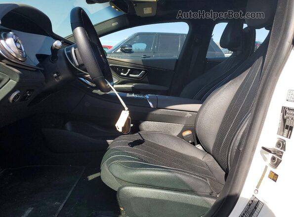 W1KCG4EB5NA018088 2022 MERCEDES-BENZ EQS White Front interior view