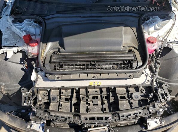 W1KCG4EB5NA018088 2022 MERCEDES-BENZ EQS White Rear interior view