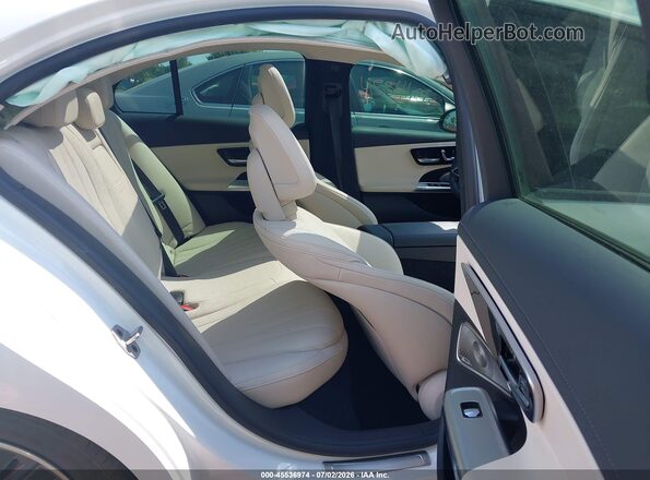 W1KLF4HB6RA009646 2024 MERCEDES-BENZ E-CLASS Белый Вид наклейки с VIN-кодом
