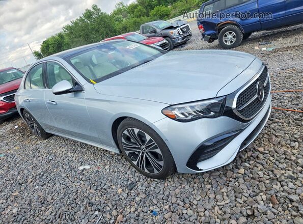 W1KLF6BB4SA102398 2025 MERCEDES-BENZ E Серебряный Передняя правая четверть