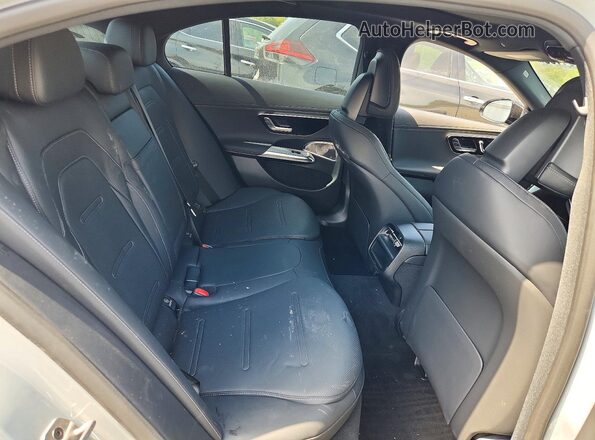 W1KLF6DB6TA214148 2026 MERCEDES-BENZ E Silver უკანა სავარძლების ხედი