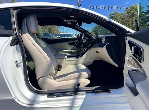 W1KMJ4HB0RF011673 2024 MERCEDES-BENZ CLE White Вид спереду