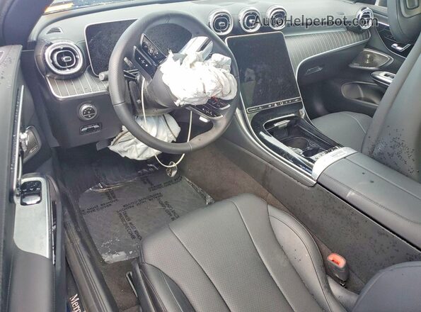 W1KMJ4HB7RF018376 2024 MERCEDES-BENZ CLE Blue Widok deski rozdzielczej