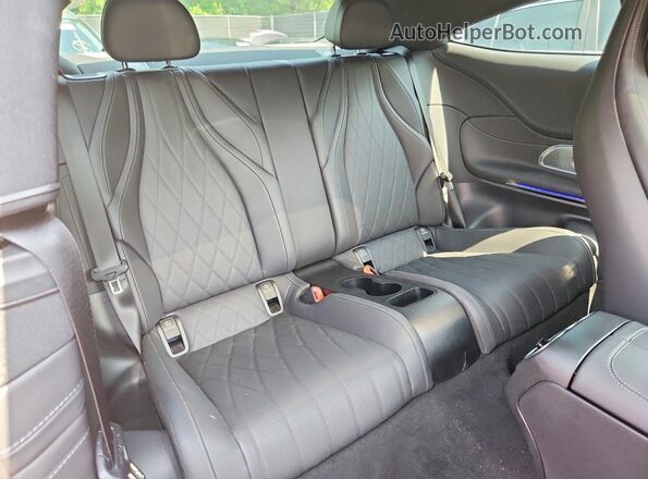 W1KMJ6CB0SF067587 2025 MERCEDES-BENZ CLE Blue უკანა სავარძლების ხედი