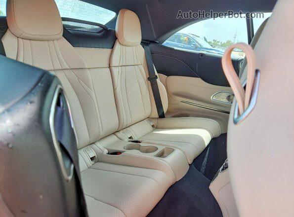 W1KMK4HB2TF086878 2026 MERCEDES-BENZ CLE White Rear seats view