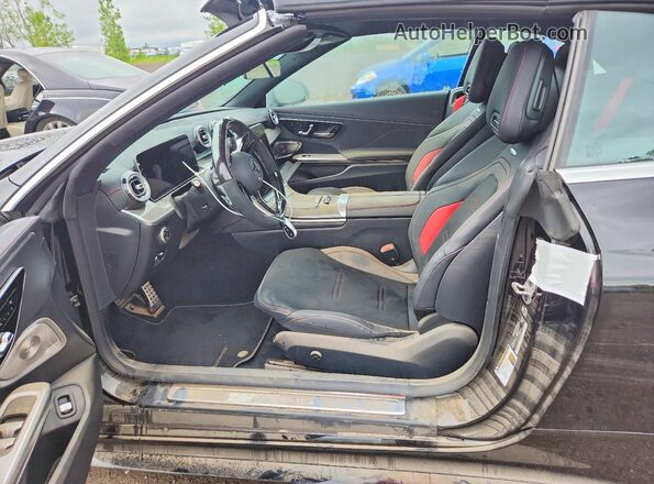 W1KMK6CB2SF062632 2025 MERCEDES-BENZ CLE Black Սալոնի դիմացի տեսք