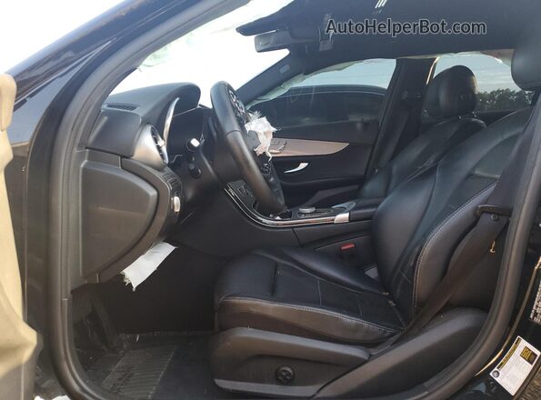 W1KWF8DB5MR637556 2021 MERCEDES-BENZ C Black 