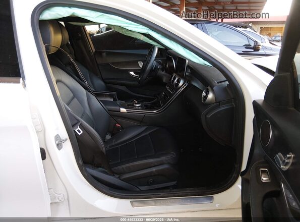 W1KWF8DBXLR582309 2020 MERCEDES-BENZ C-CLASS White Front interior view