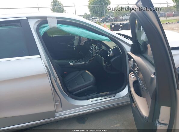 W1KWF8DBXMR622082 2021 MERCEDES-BENZ C-CLASS Серебряный Вид салона спереди