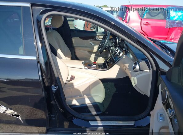 W1KWF8DBXMR625869 2021 MERCEDES-BENZ C-CLASS Черный Вид салона спереди