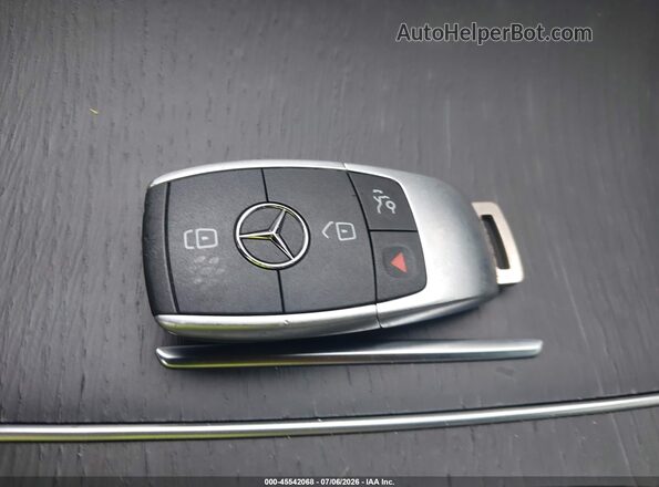 W1KWF8EB3MR626005 2021 MERCEDES-BENZ C-CLASS Gray Vista del salpicadero
