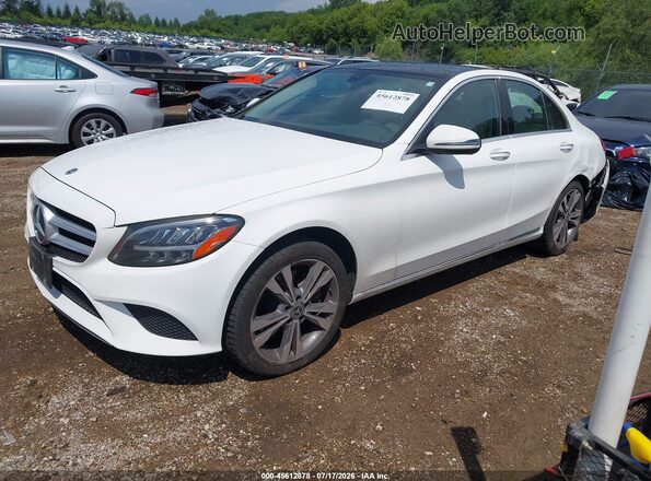 W1KWF8EB5MR626202 2021 MERCEDES-BENZ C-CLASS Белый Передняя левая четверть
