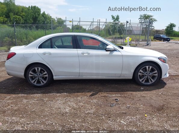 W1KWF8EB5MR626202 2021 MERCEDES-BENZ C-CLASS Белый Вид задней части салона