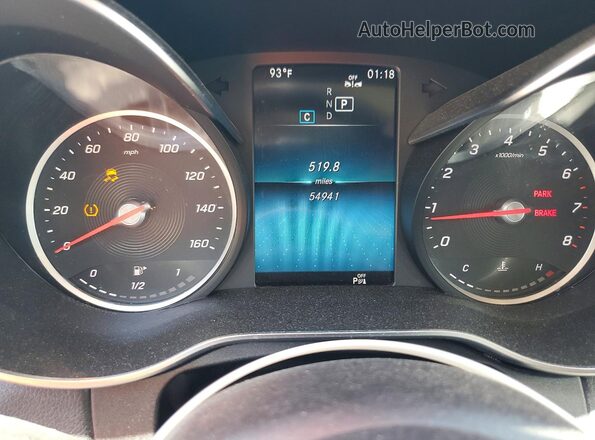 W1KWF8EB8LR573980 2020 MERCEDES-BENZ C Black Սարքավորումների վահանակի տեսք