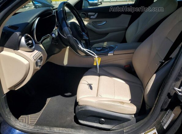 W1KWF8EB9MR634187 2021 MERCEDES-BENZ C Blue Vista interior delantera