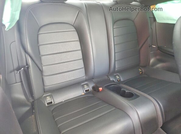 W1KWJ8DB6MG058554 2021 MERCEDES-BENZ C Black Widok tylnych siedzeń