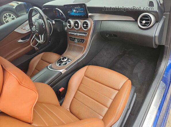 W1KWJ8EB8MG089237 2021 MERCEDES-BENZ C Синий Вид панели приборов