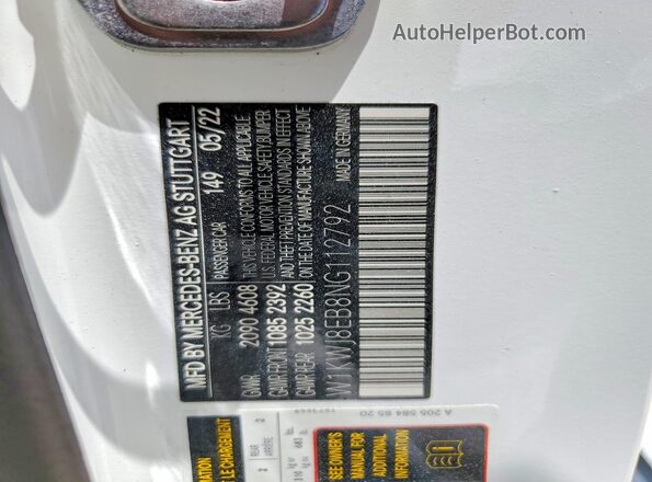 W1KWJ8EB8NG112792 2022 MERCEDES-BENZ C Белый Вид подкапотного пространства