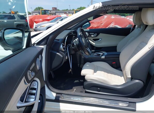 W1KWK8EBXPG119338 2023 MERCEDES-BENZ C-CLASS White Front interior view