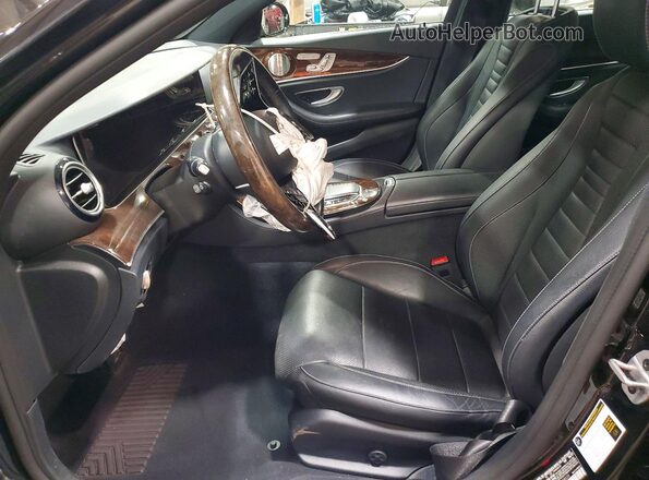 W1KZF5KBXMA998035 2021 MERCEDES-BENZ E Black Вид салону спереду