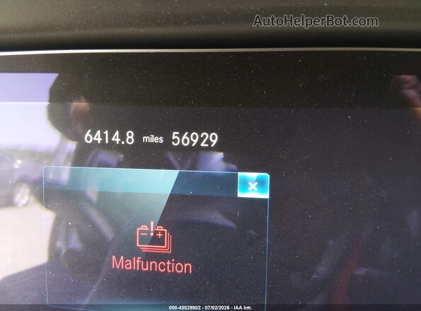 W1KZF6BB5MA873174 2021 MERCEDES-BENZ AMG E 53 Silver Widok tylnych siedzeń