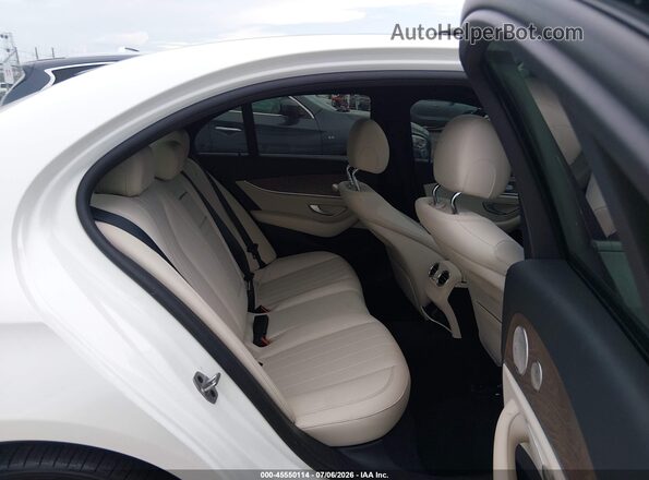 W1KZF8DB5NB088142 2022 MERCEDES-BENZ E-CLASS White VIN կոդի պիտակի տեսք
