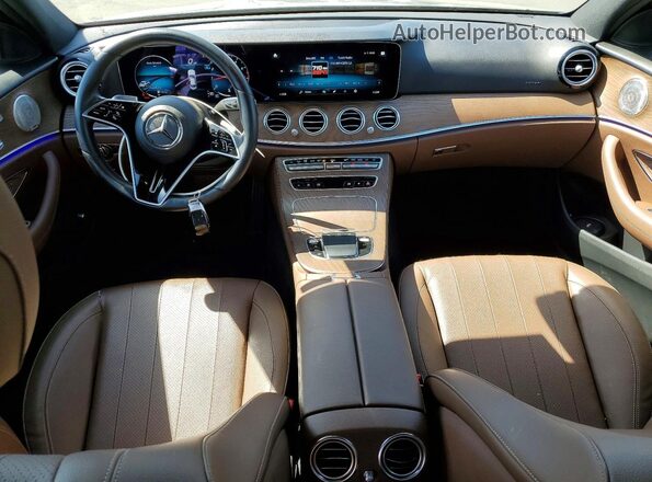 W1KZF8DB6NB091406 2022 MERCEDES-BENZ E Gray Vista del salpicadero