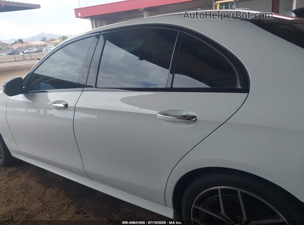 W1KZF8DB6PB102813 2023 MERCEDES-BENZ E-CLASS Белый Панорамный вид салона 360°