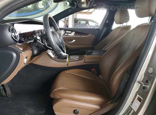 W1KZF8DB6PB110653 2023 MERCEDES-BENZ E Tan Вид салону спереду