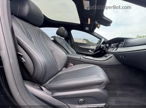 W1KZF8DB7MA920004 2021 MERCEDES-BENZ E-CLASS Black Vista interior delantera
