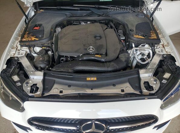 W1KZF8DB7NB089776 2022 MERCEDES-BENZ E Белый Вид задней части салона