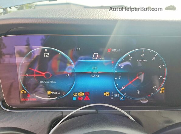 W1KZF8DB9MA947074 2021 MERCEDES-BENZ E Silver Սարքավորումների վահանակի տեսք
