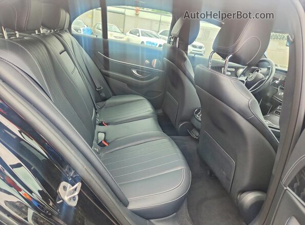 W1KZF8EB0NB038764 2022 MERCEDES-BENZ E Black Widok tylnych siedzeń