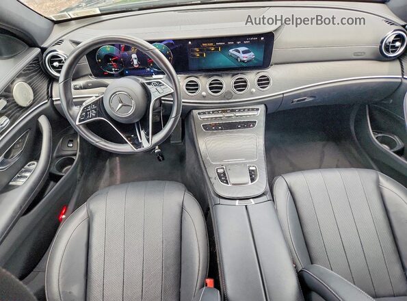 W1KZF8EB0NB038764 2022 MERCEDES-BENZ E Black Widok deski rozdzielczej