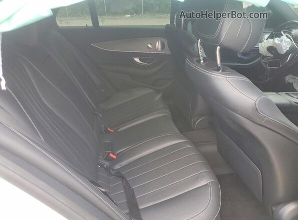 W1KZF8EB9MA920925 2021 MERCEDES-BENZ E White Vista de los asientos traseros
