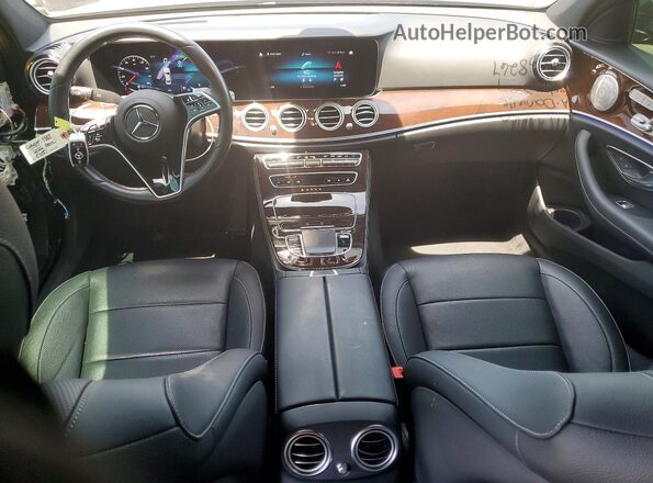W1KZF8EB9NB009134 2022 MERCEDES-BENZ E Gray Dashboard view