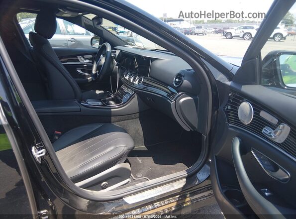 W1KZF8EB9PB141829 2023 MERCEDES-BENZ E-CLASS Black Widok wnętrza z przodu