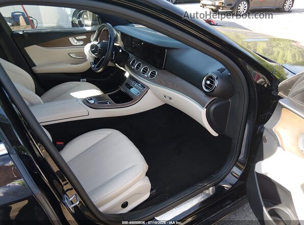 W1KZF8EBXMA999828 2021 MERCEDES-BENZ E-CLASS Black Widok wnętrza z przodu