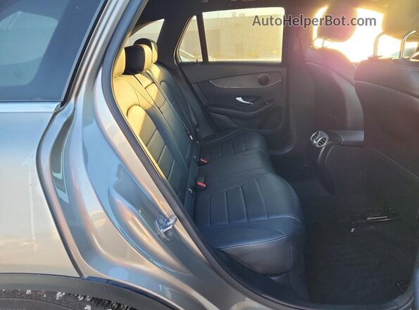 W1N0G8DB0LF758887 2020 MERCEDES-BENZ GLC-CLASS Серебряный Вид задней части салона