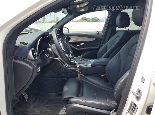 W1N0G8DB0NG064701 2022 MERCEDES-BENZ GLC-CLASS White Front interior view