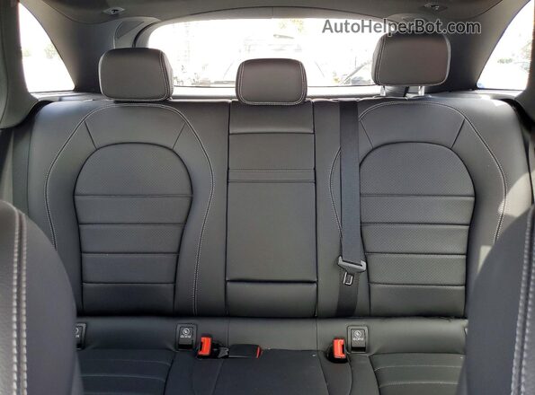 W1N0G8DB0NG064701 2022 MERCEDES-BENZ GLC-CLASS White Rear seats view