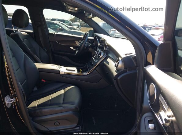 W1N0G8DB3LF858708 2020 MERCEDES-BENZ GLC 300 Black წინა სალონის ხედი