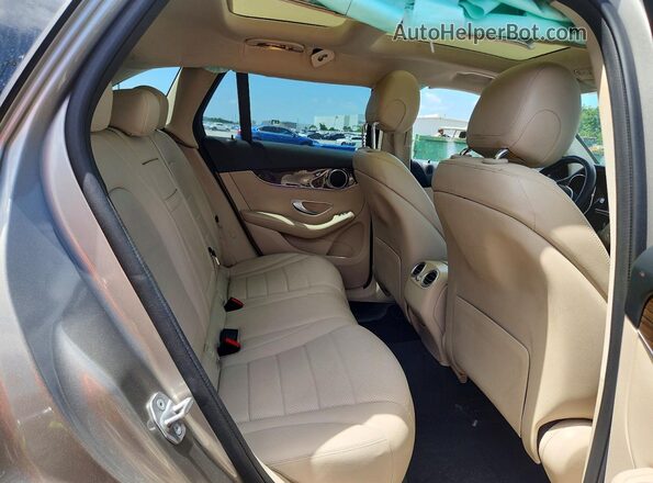 W1N0G8DB3MF869449 2021 MERCEDES-BENZ GLC-CLASS Silver Սալոնի հետևի տեսք
