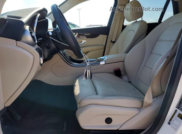 W1N0G8DB3MF891225 2021 MERCEDES-BENZ GLC-CLASS White წინა სალონის ხედი