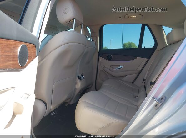W1N0G8DB5NG091618 2022 MERCEDES-BENZ GLC 300 Silver VIN կոդի պիտակի տեսք