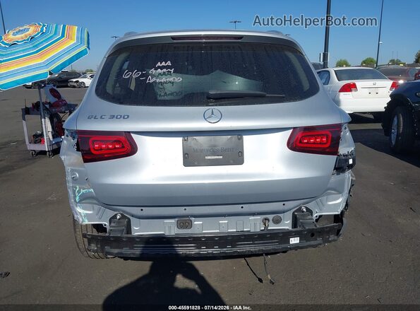 W1N0G8DB5NG091618 2022 MERCEDES-BENZ GLC 300 Silver 
