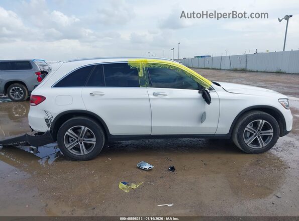W1N0G8DB7MF920046 2021 MERCEDES-BENZ GLC 300 White Rear interior view